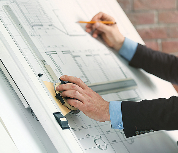 堅(jiān)守匠心  服務(wù)至上