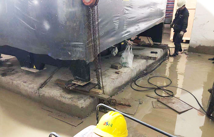 杭州蕭山機(jī)場(chǎng)三期T4航站樓主機(jī)房安裝金諾水泵減震器案例！